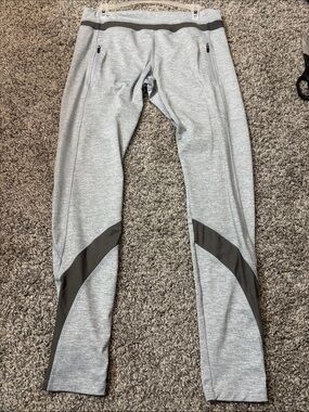 Forever 21 Light Gray and Charcoal Active Leggings
